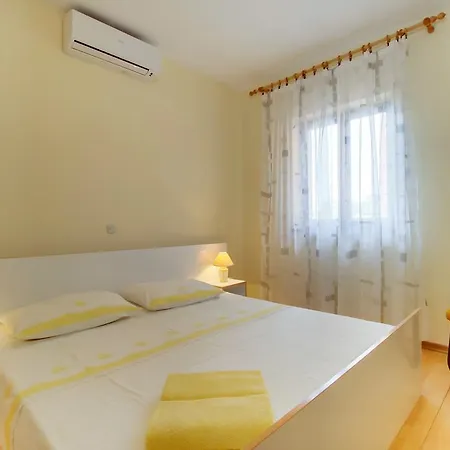 Apartment Irena