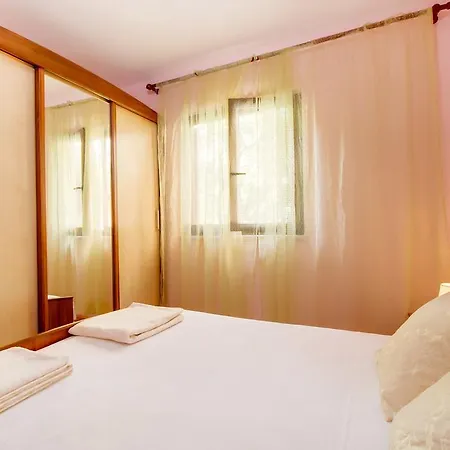 Apartment Irena