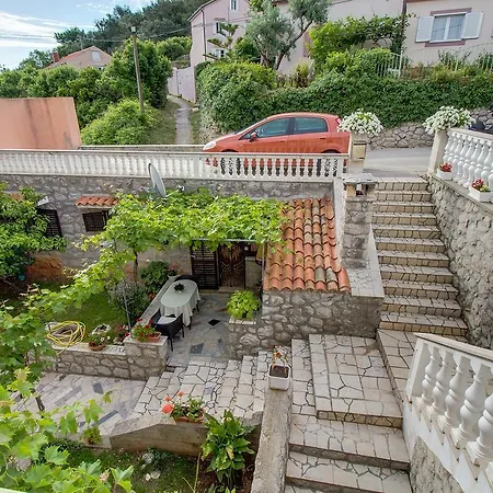 Apartment Irena
